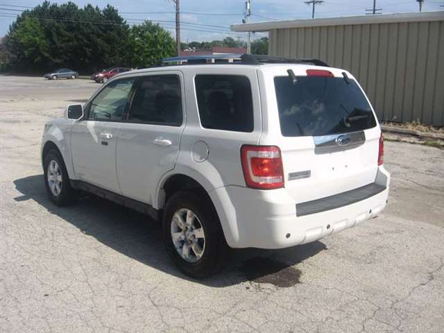2009 Ford Escape Limited 4dr SUV V6